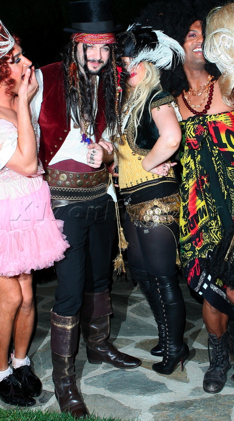 7412369053.jpg 7412369053.jpg