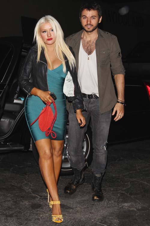 74196015.jpg 74196015.jpg