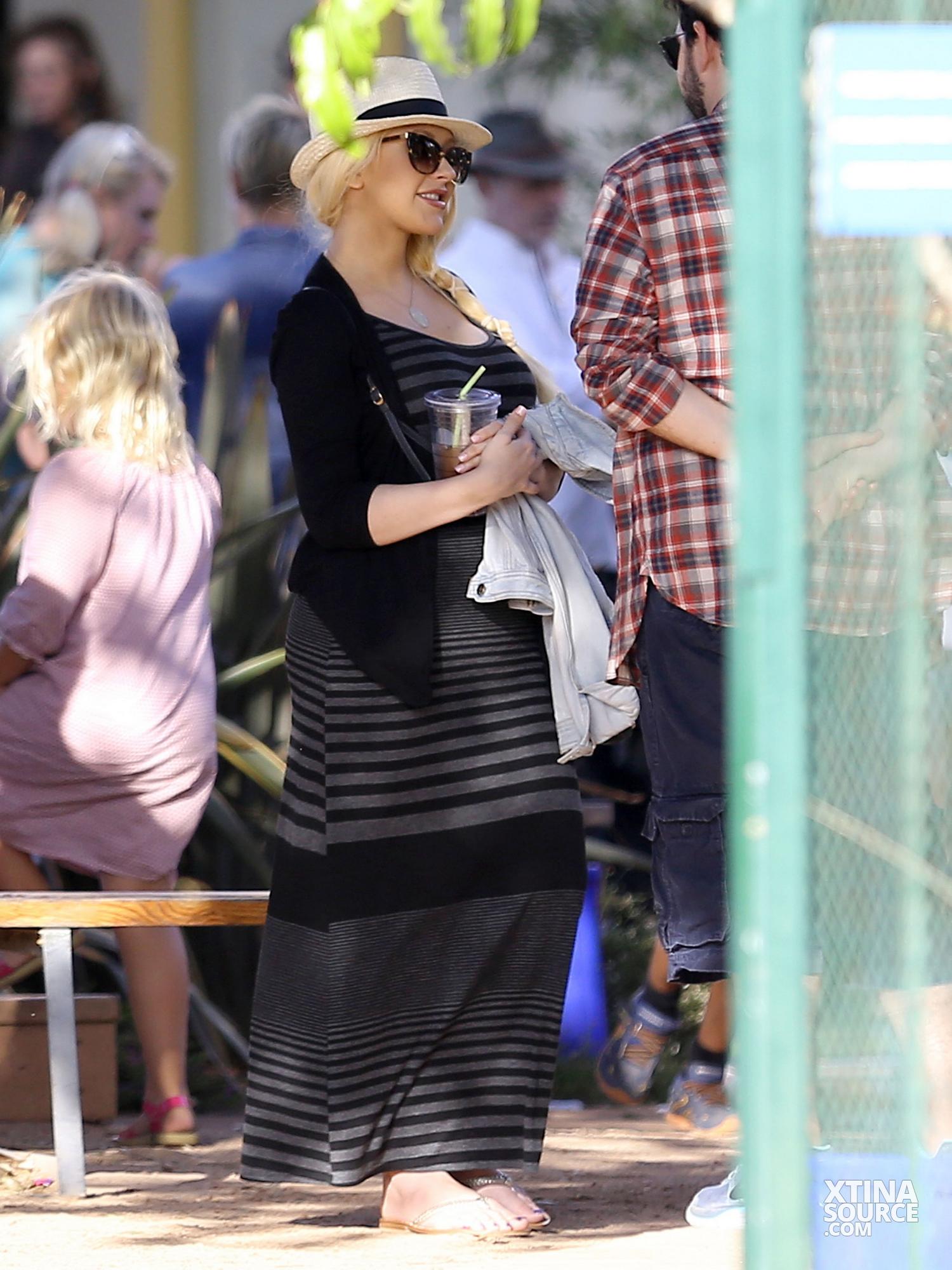 7447027.jpg 7447027.jpg