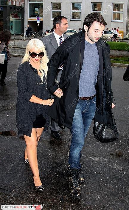 7456985006.jpg 7456985006.jpg