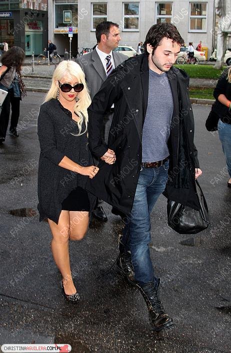 7456985008.jpg 7456985008.jpg