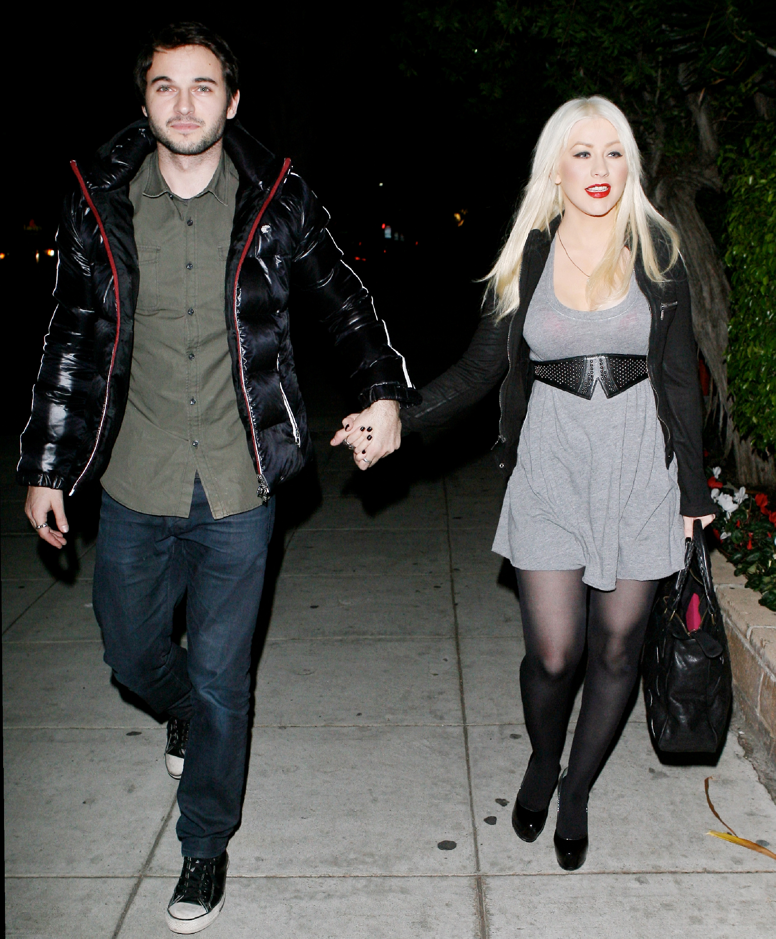 7788063.jpg 7788063.jpg