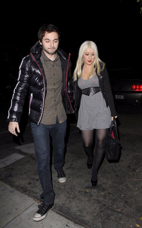 7788093.jpg 7788093.jpg