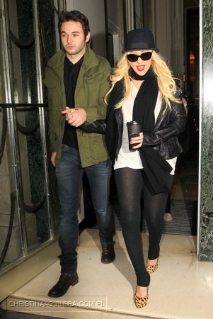 7859008.jpg 7859008.jpg