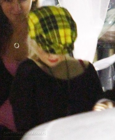 789546017.jpg 789546017.jpg