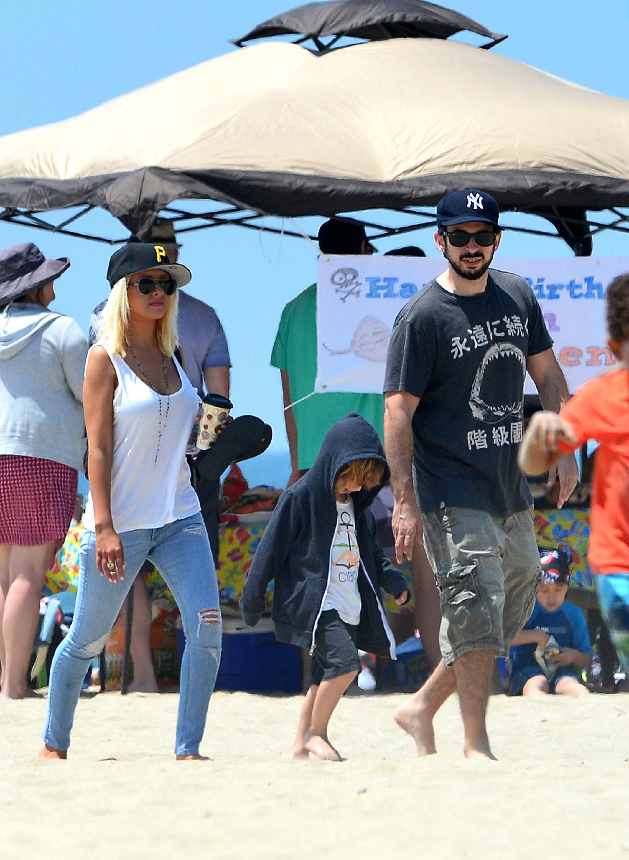 801739034.jpg 801739034.jpg