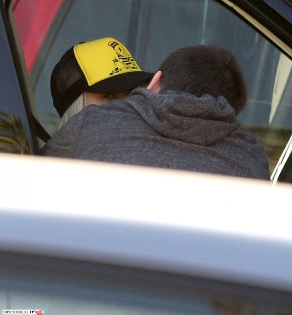 80695015.jpg 80695015.jpg