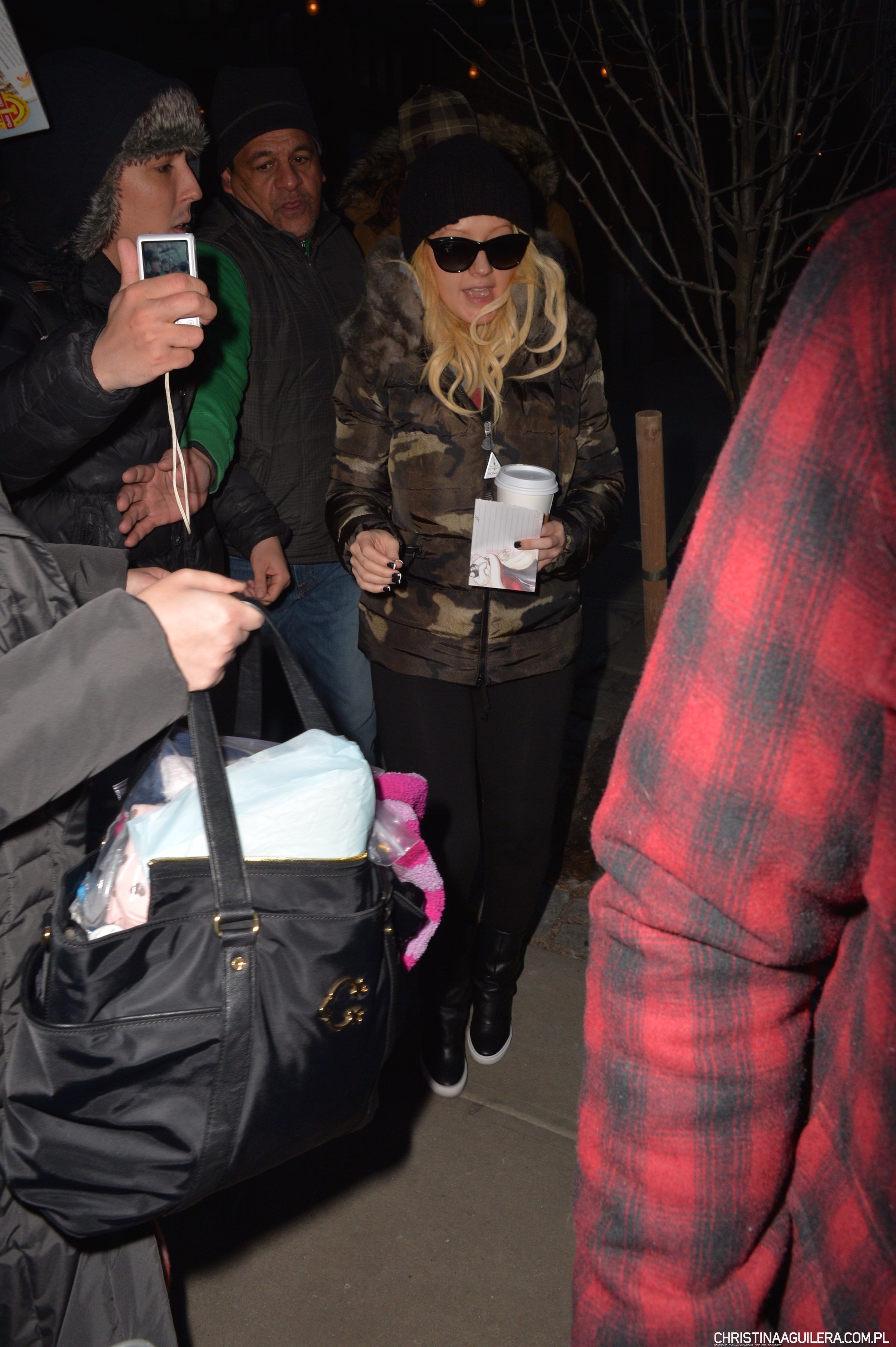 822698010.jpg 822698010.jpg