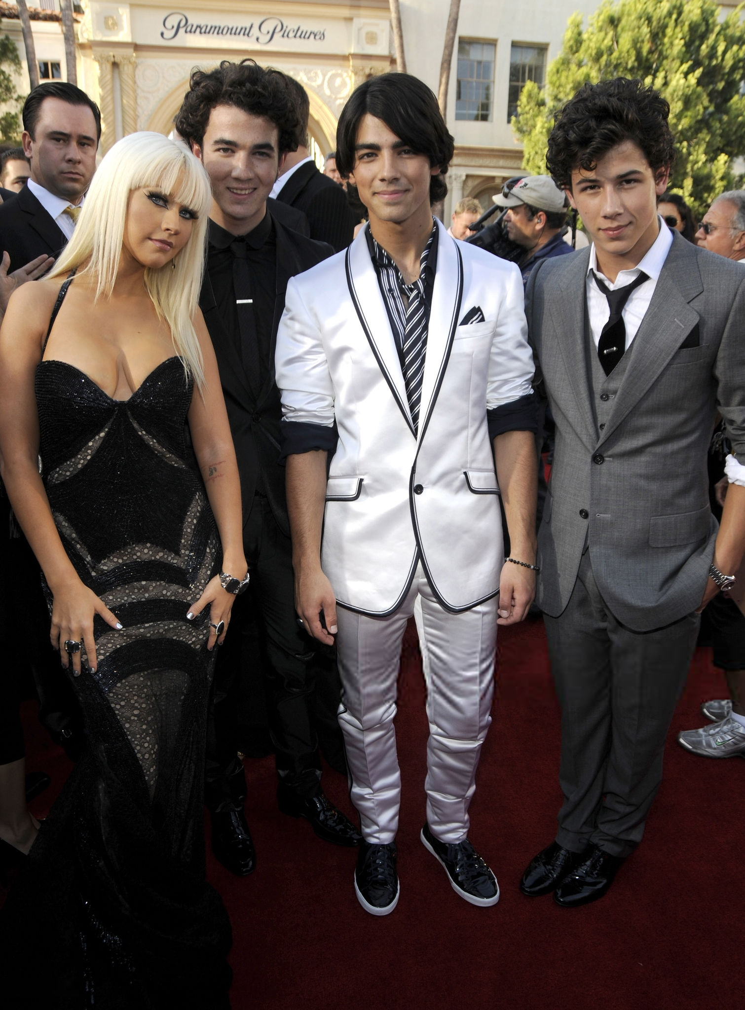 82706348.png 82706348.png