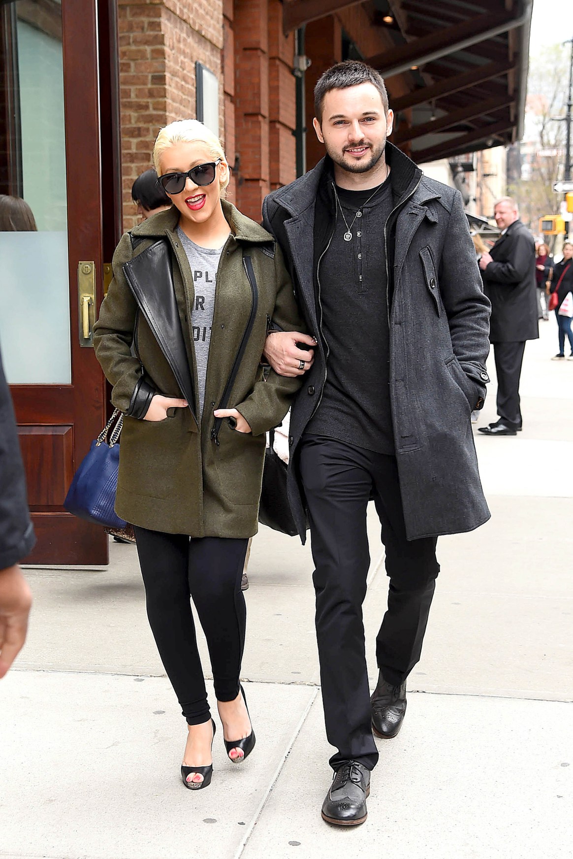 847015~0.jpg 847015~0.jpg