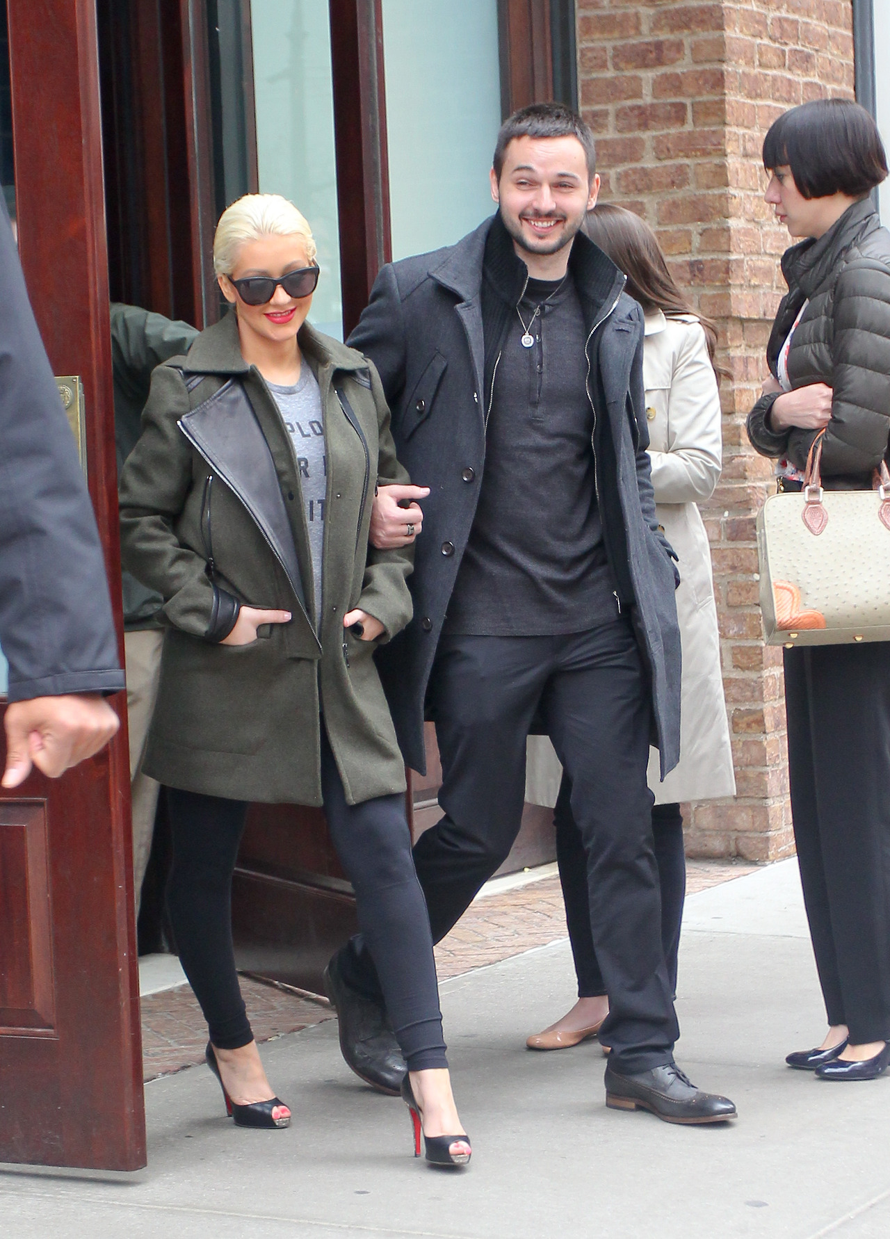 847020~0.jpg 847020~0.jpg