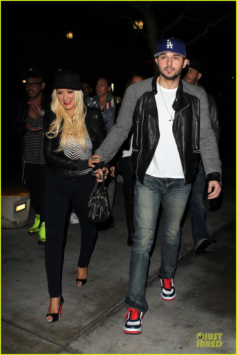 85085045.jpg 85085045.jpg