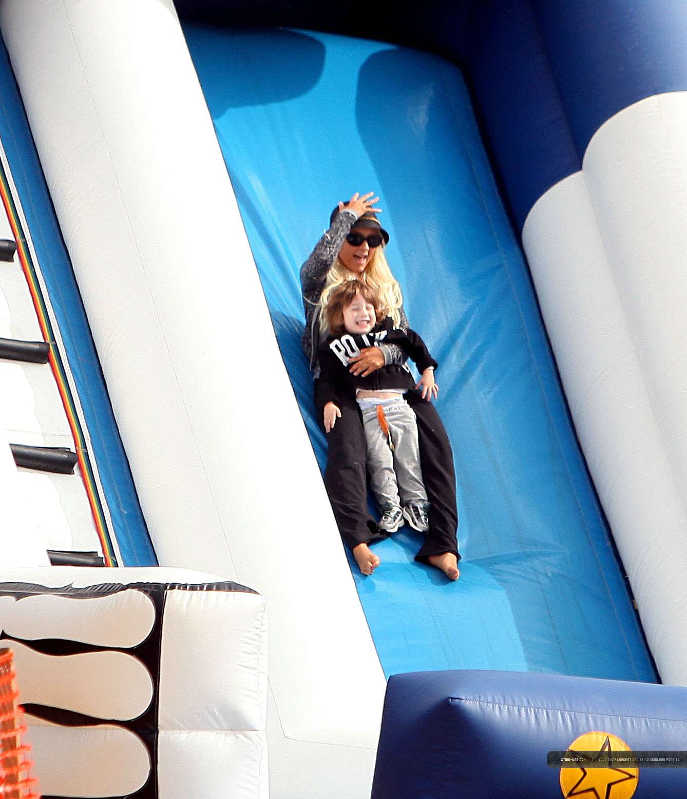 8526021.jpg 8526021.jpg