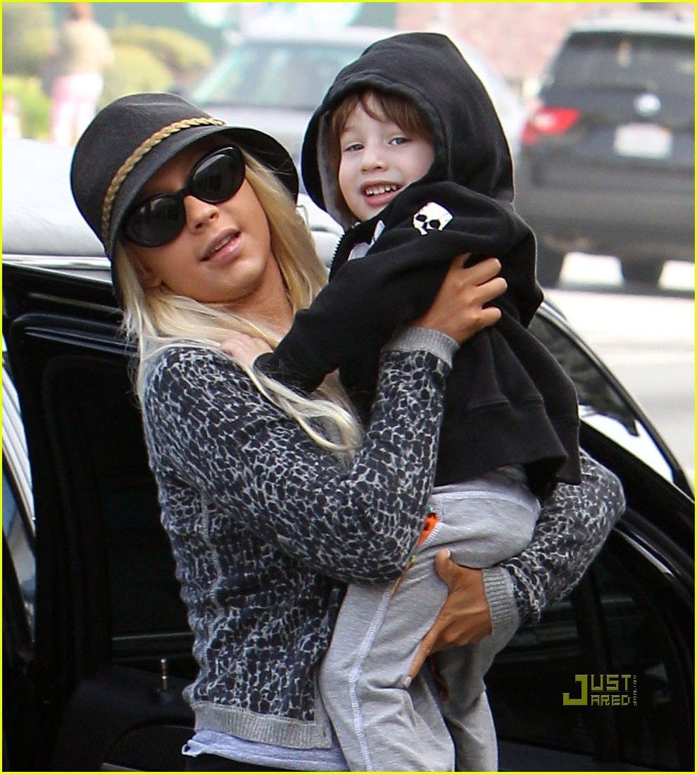 8526084.jpg 8526084.jpg