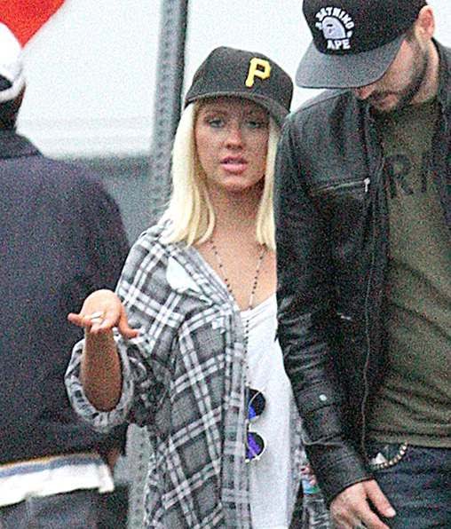 8528005.jpg 8528005.jpg