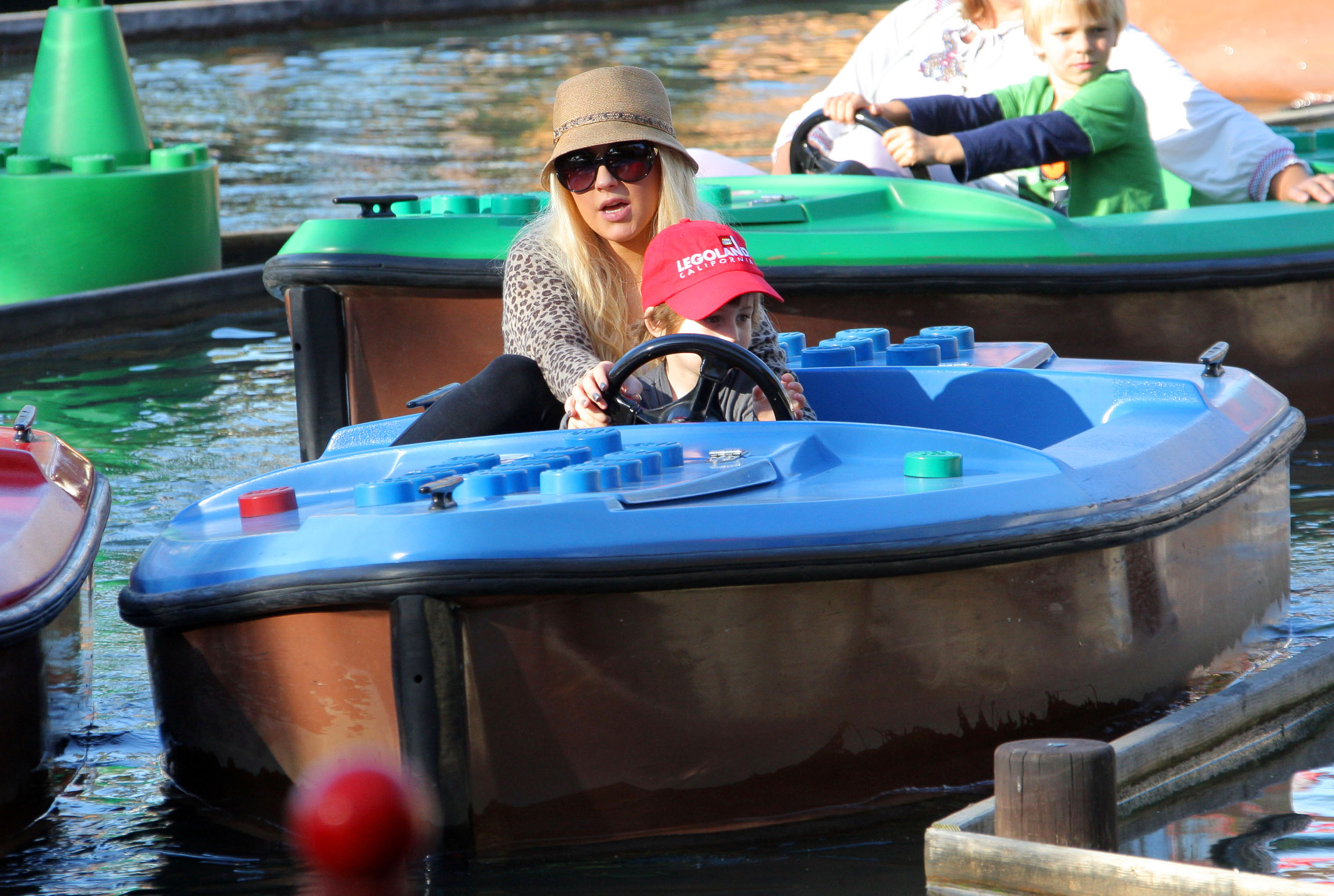 85469019.jpg 85469019.jpg