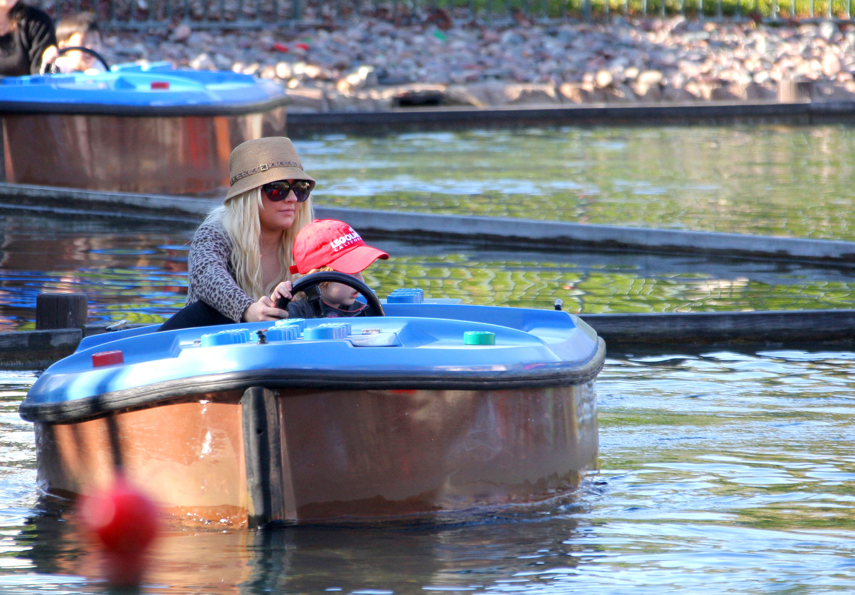 85469026.jpg 85469026.jpg