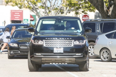 854789011.jpg 854789011.jpg