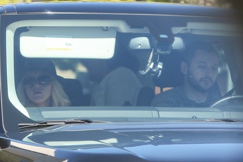 854789015.jpg 854789015.jpg