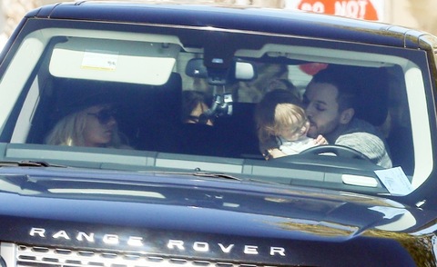 854789021.jpg 854789021.jpg