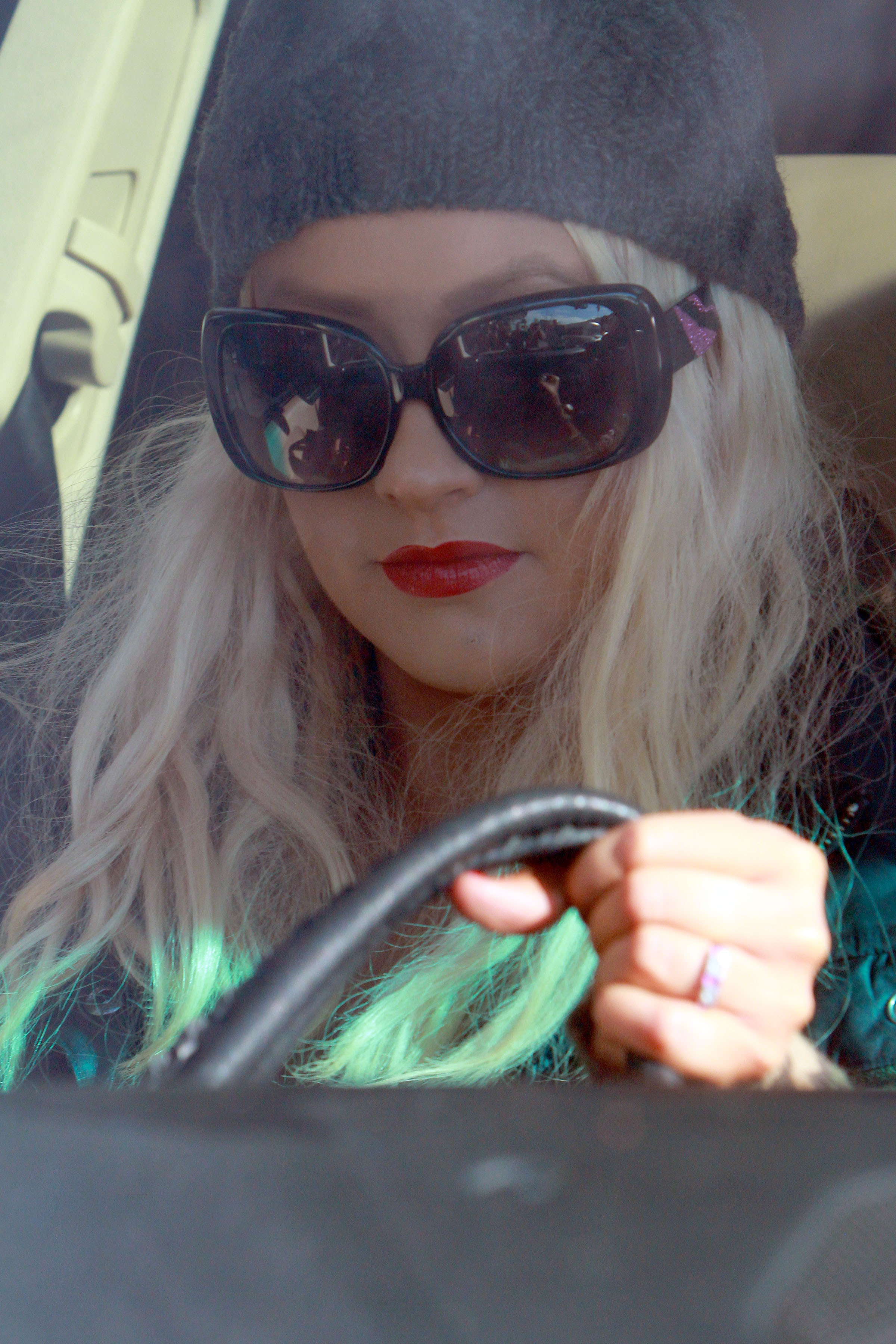 856935019.jpg 856935019.jpg