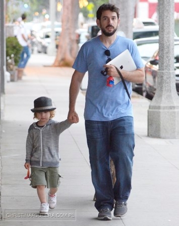 87456003.jpg 87456003.jpg