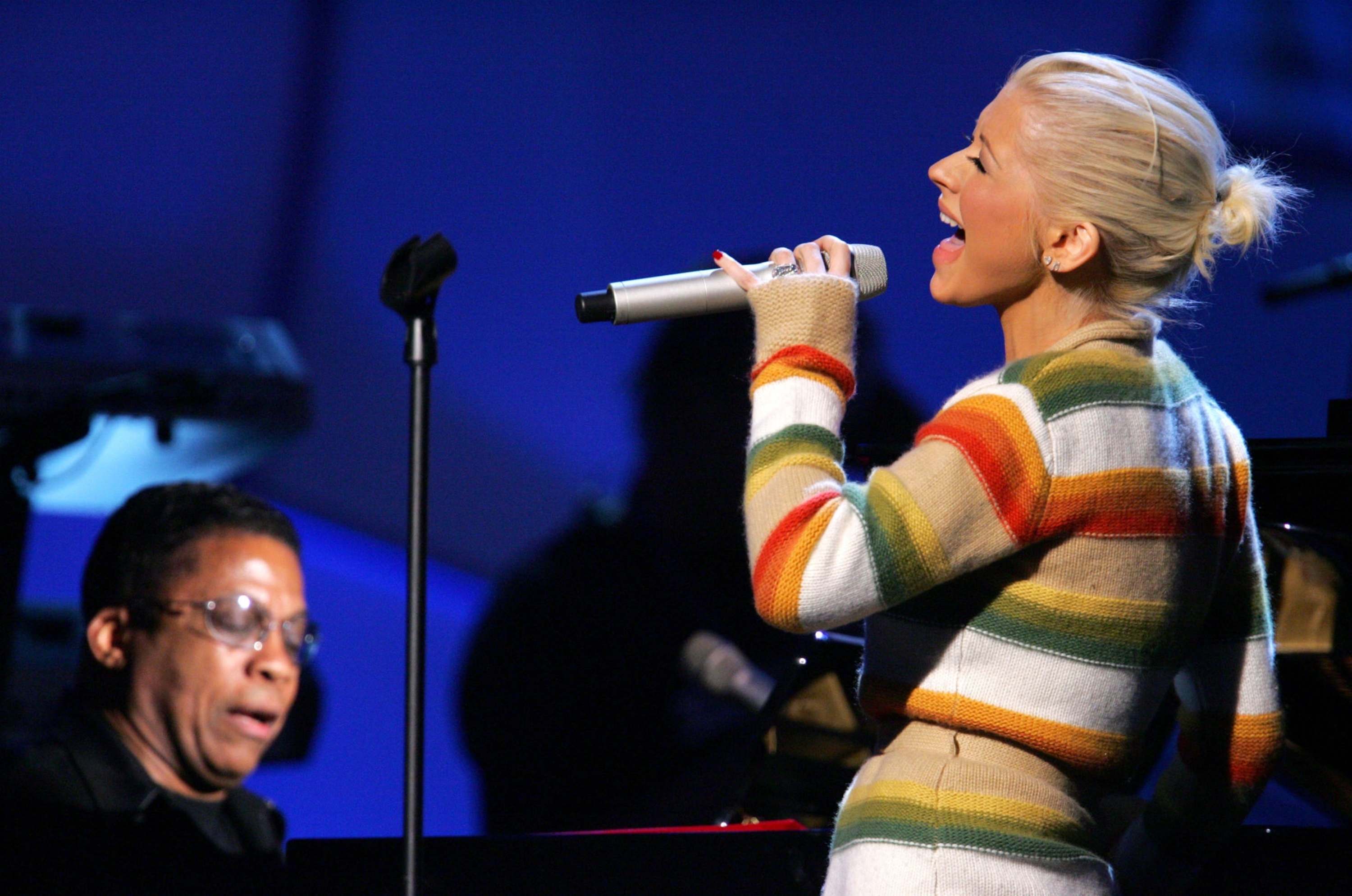 87837660.jpg 87837660.jpg