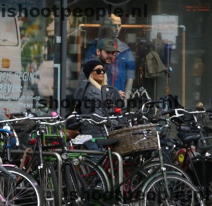 895085029.jpg 895085029.jpg