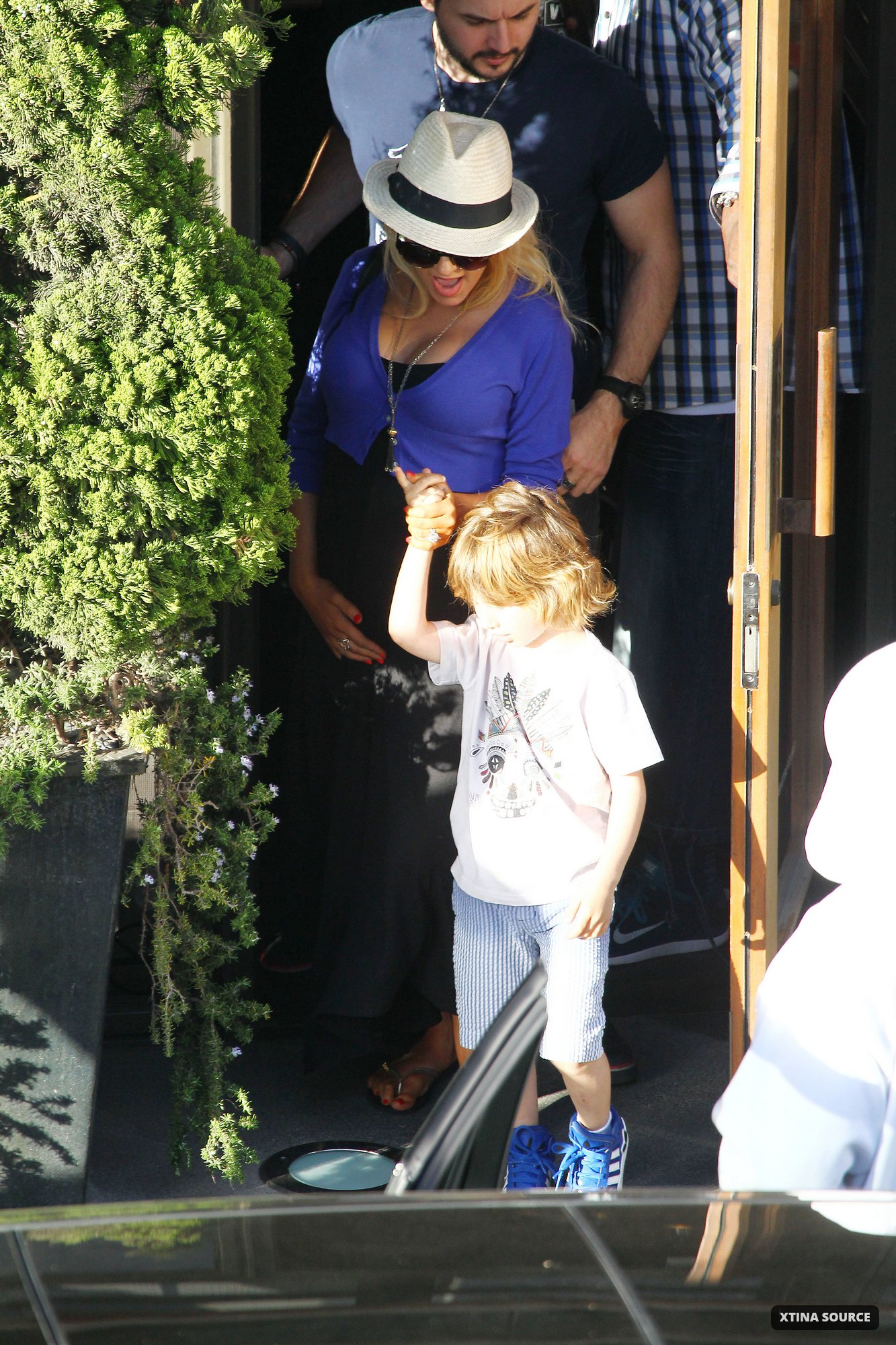 9585009.jpg 9585009.jpg