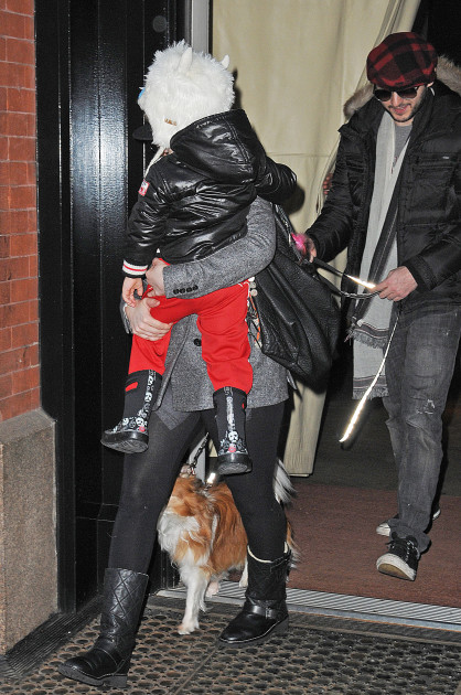 958648007.jpg 958648007.jpg