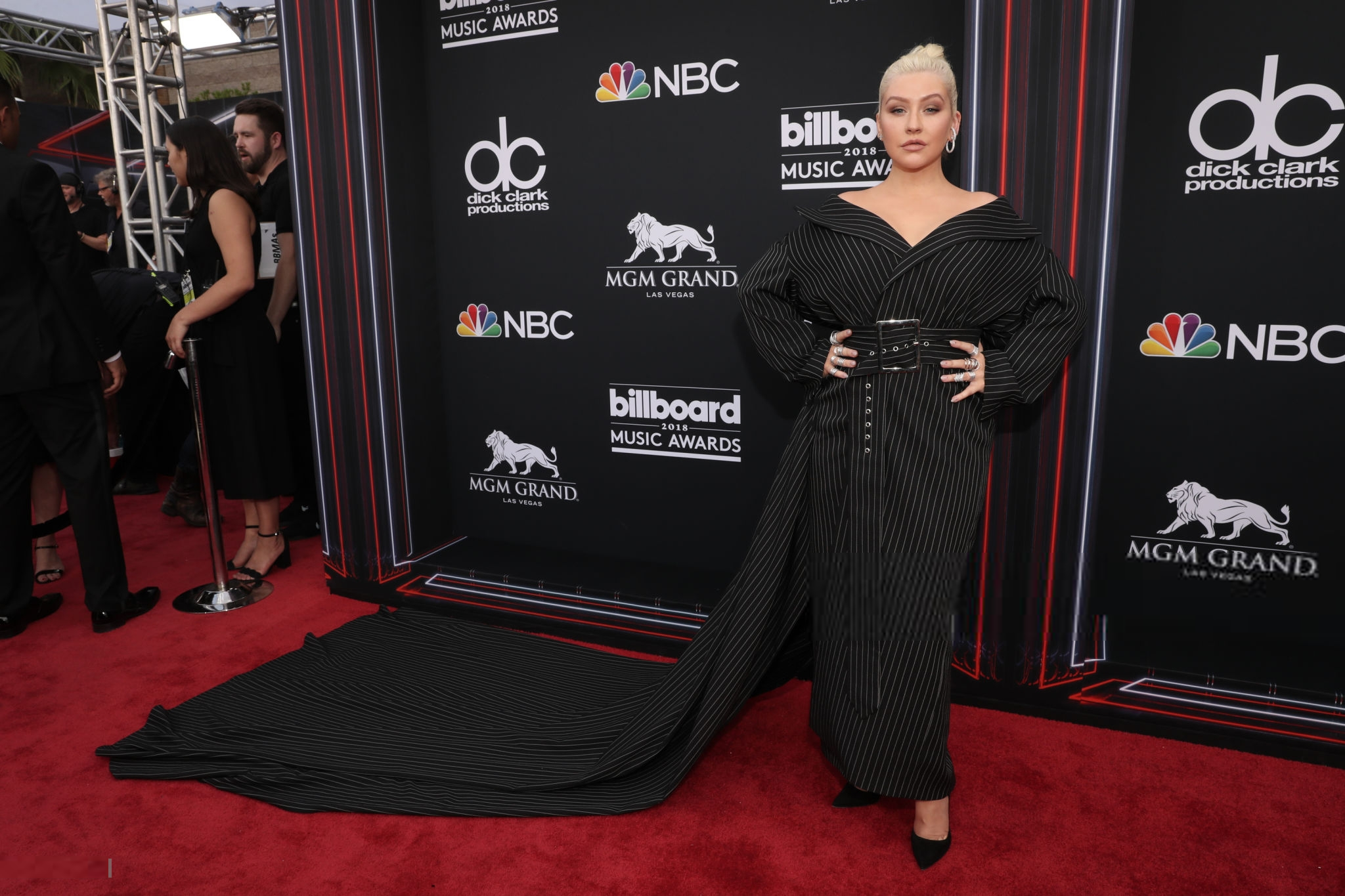 961777000.png 961777000.png