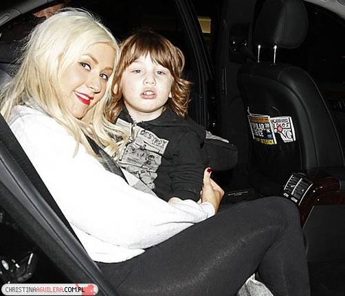 9685001.jpg 9685001.jpg