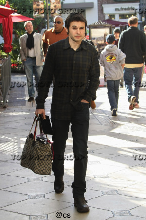 9685007.png 9685007.png