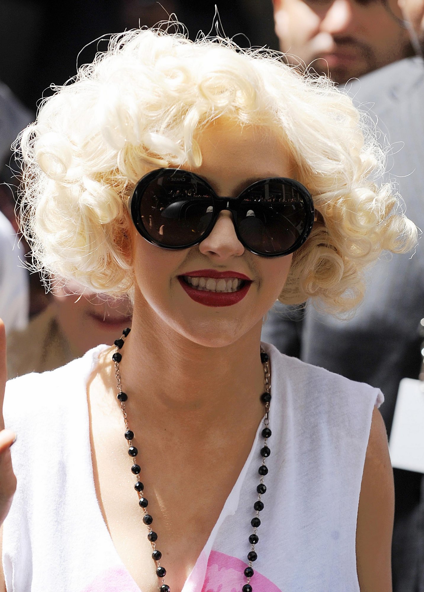 9892007.jpg 9892007.jpg