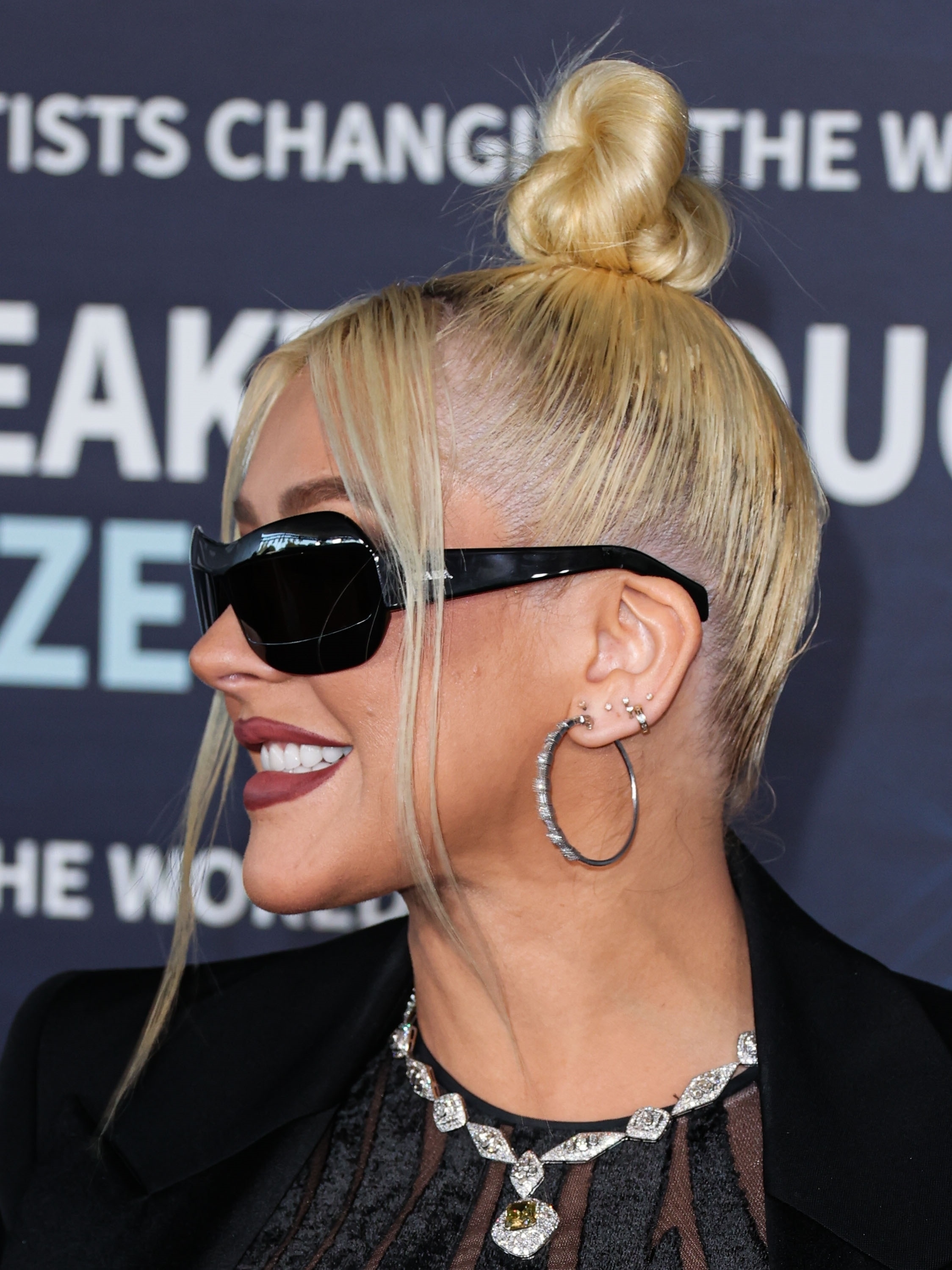 9th_Annual_Breakthrough_Prize_Ceremony_-_April_14_-_0011_XtinaDaily.jpg 9th_Annual_Breakthrough_Prize_Ceremony_-_April_14_-_0011_XtinaDaily.jpg