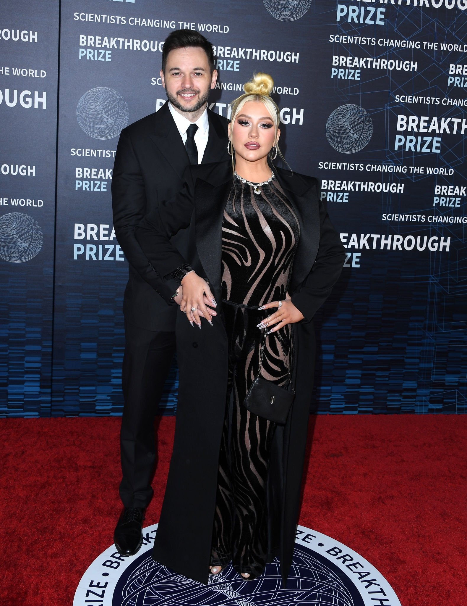 9th_Annual_Breakthrough_Prize_Ceremony_-_April_14_-_Christina_Aguilera_Daily_0053.jpg