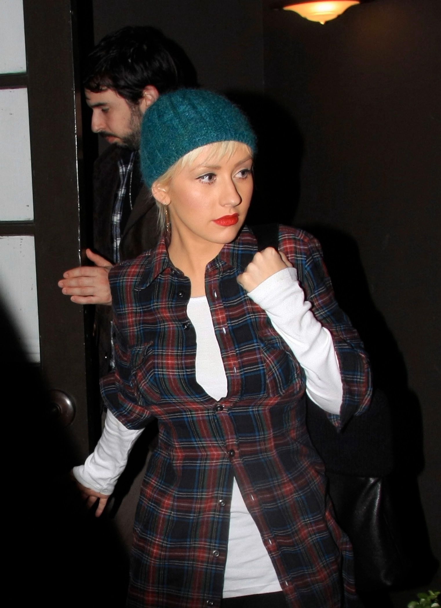 At_Osteria_Mozza_-_January_4_-_Christina_Aguilera_Daily_028.jpg At_Osteria_Mozza_-_January_4_-_Christina_Aguilera_Daily_028.jpg