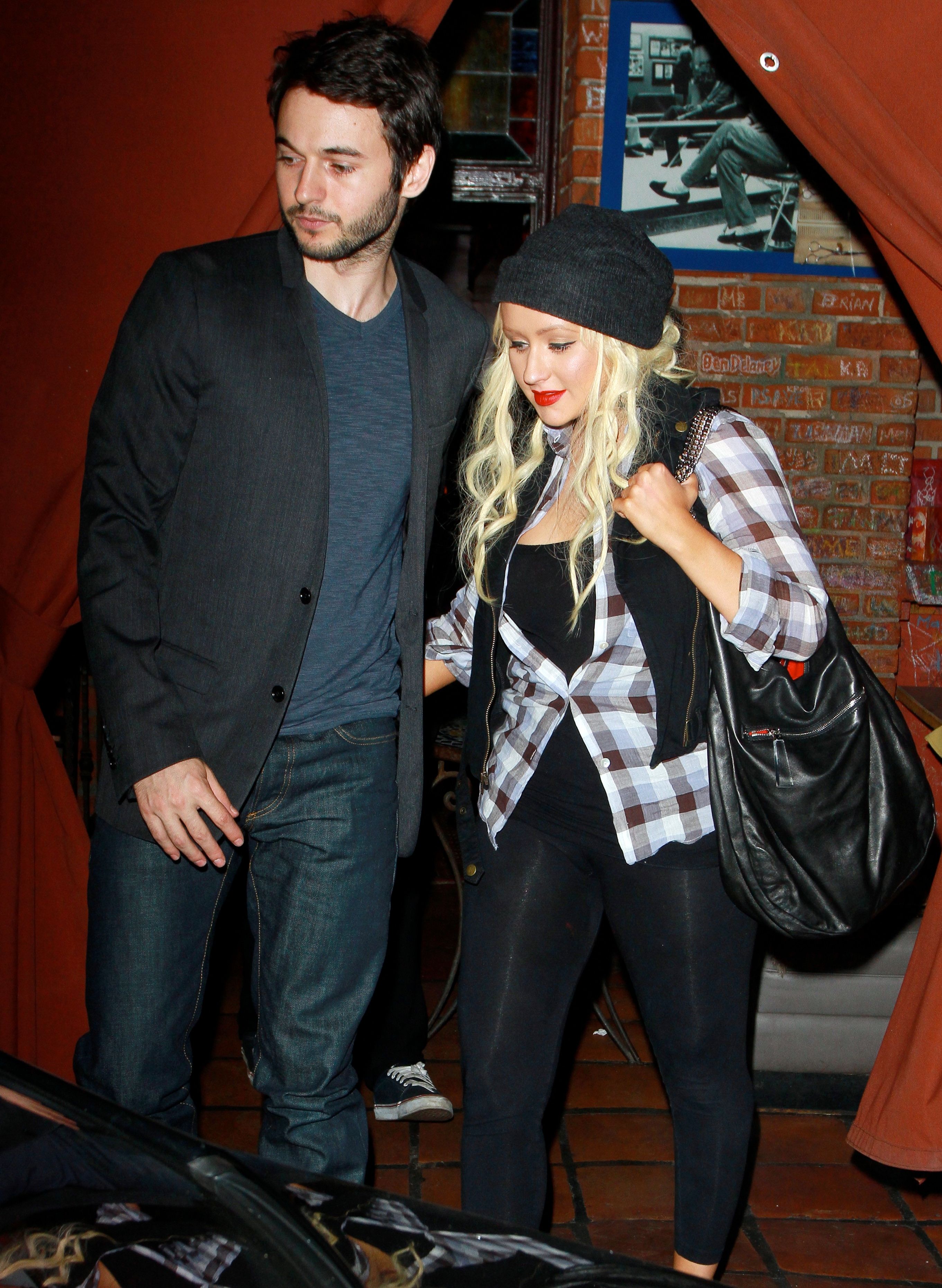 At_Pace_Restaurant_With_Matt_-_June_4_-_Christina_Aguilera_Daily_02.jpg