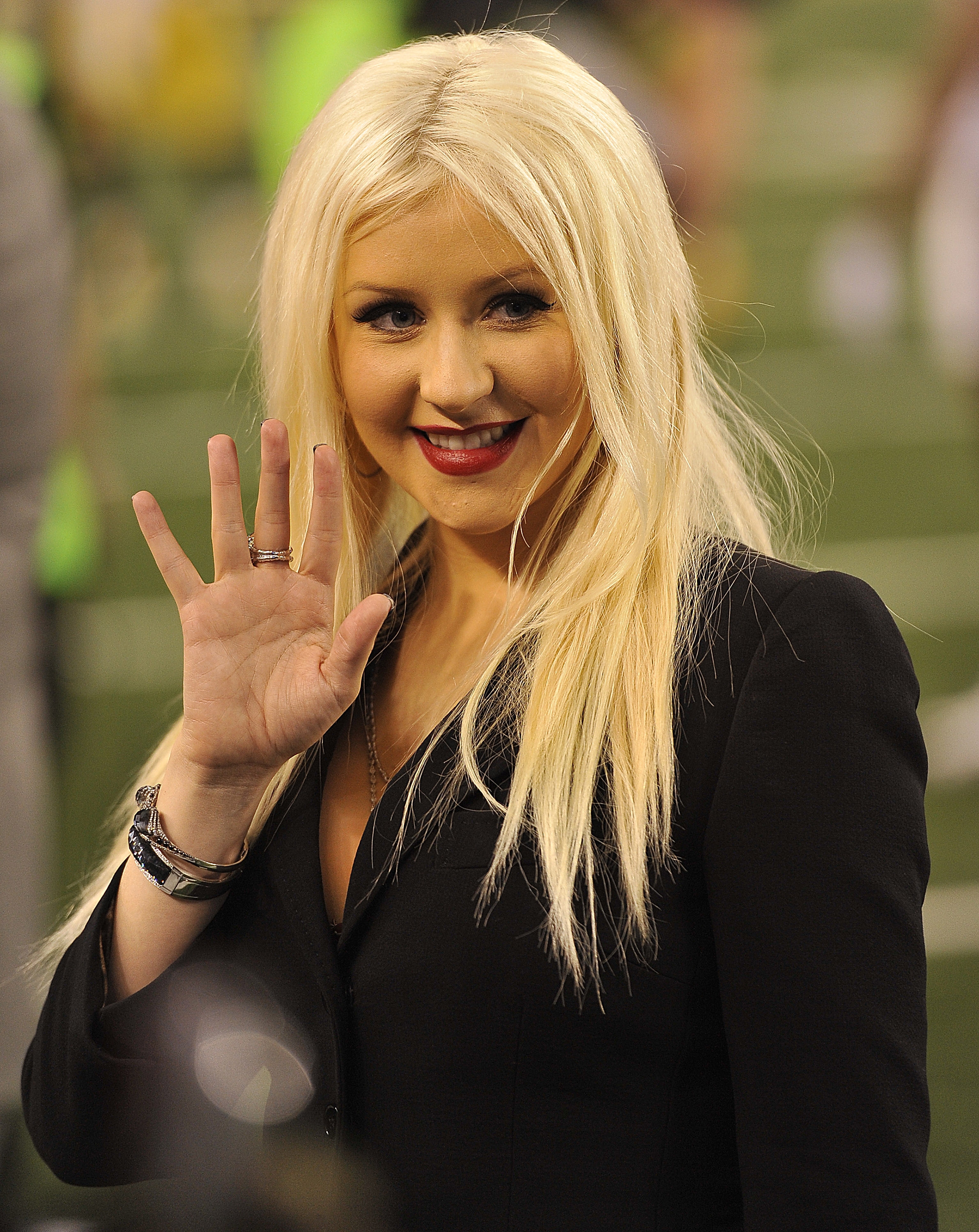 Bridgestone_Super_Bowl_XLV_Pregame_Show_-_February_6_-_Christina_Aguilera_Daily_04.jpg