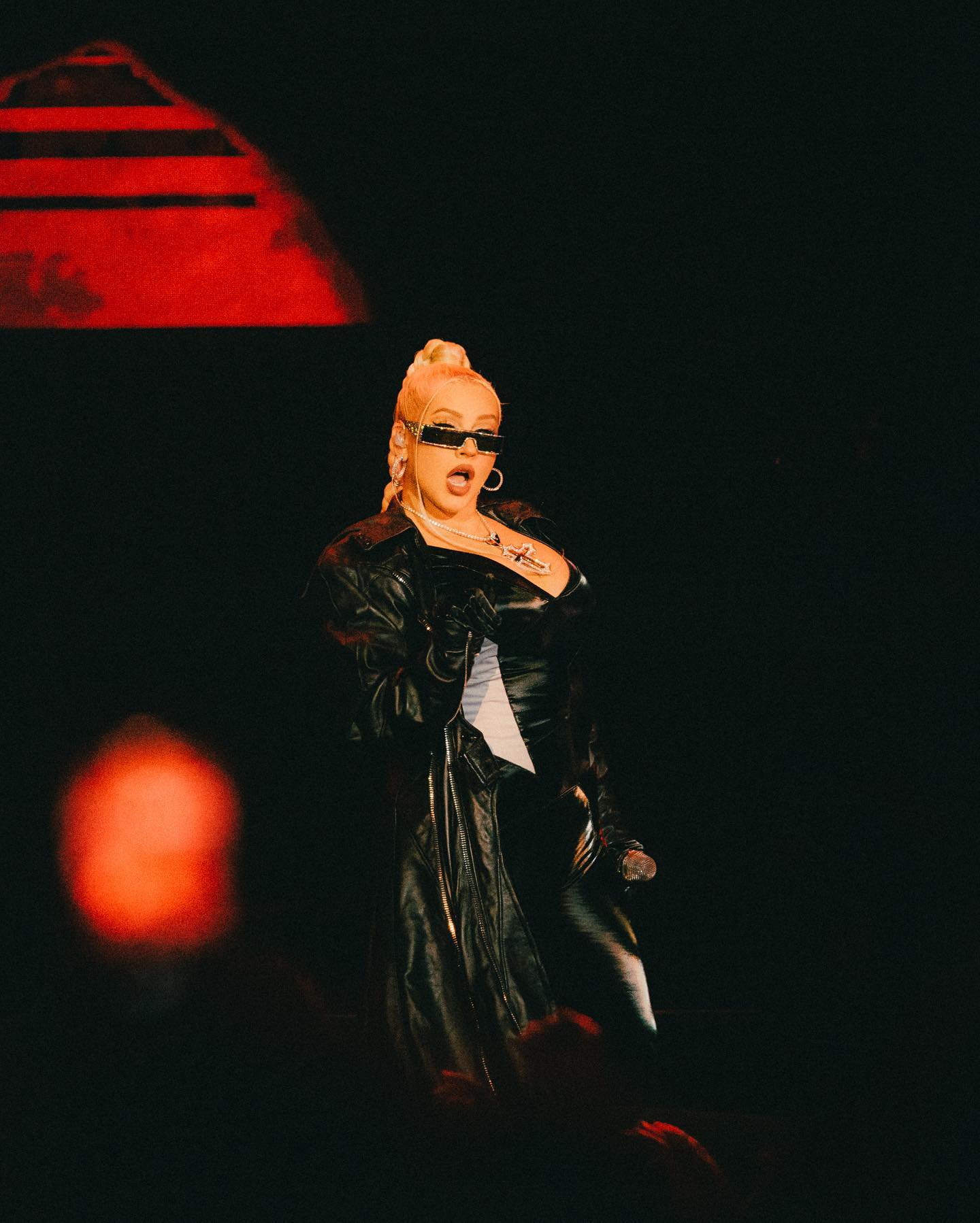 CA_-_Santiago_Show_in_Chile_-_Feb_25_-_Christina_Aguilera_Daily_07.jpg CA_-_Santiago_Show_in_Chile_-_Feb_25_-_Christina_Aguilera_Daily_07.jpg