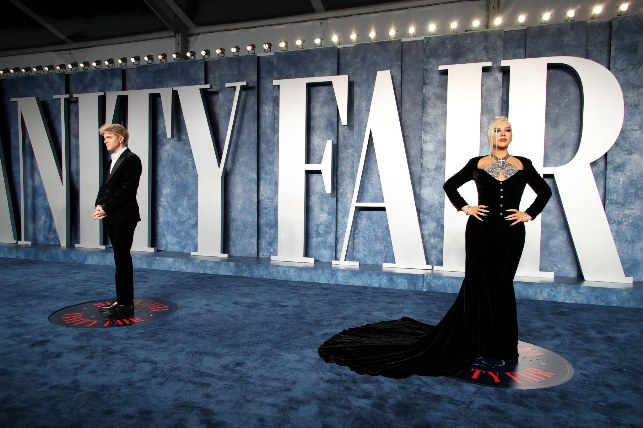 CA_-_Vanity_Fair_Oscar_Party_-_Red_Carpet_-_Christina_Aguilera_Daily_18.jpg CA_-_Vanity_Fair_Oscar_Party_-_Red_Carpet_-_Christina_Aguilera_Daily_18.jpg