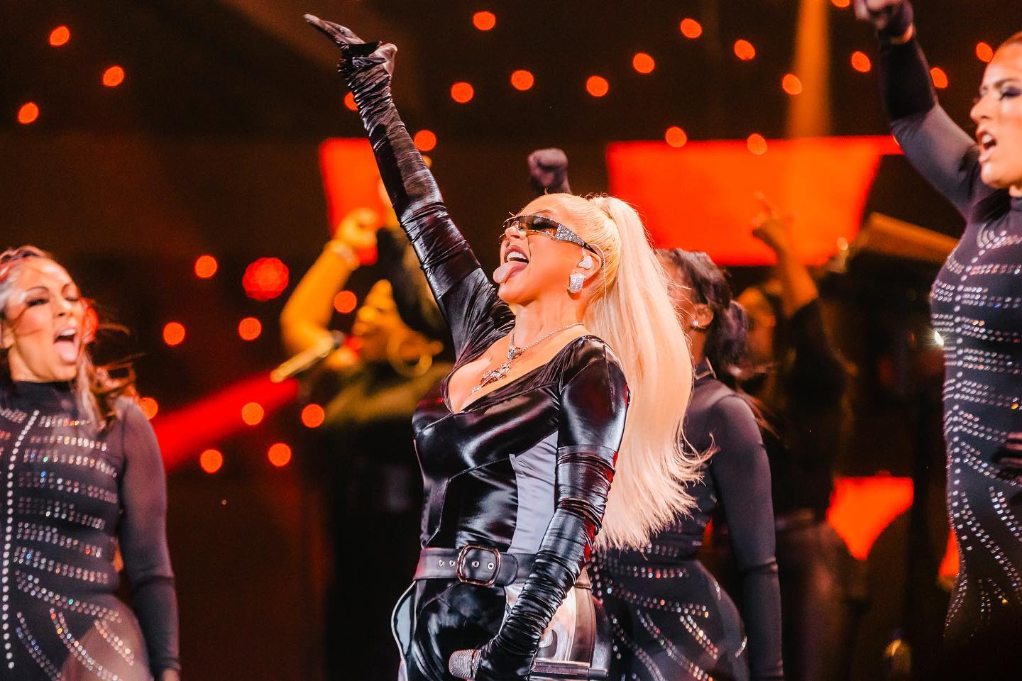 CA_-_vina_del_mar_-_Christina_Aguilera_Daily_11.jpg CA_-_vina_del_mar_-_Christina_Aguilera_Daily_11.jpg