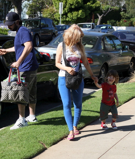 CAguileraMax080310_15.jpg CAguileraMax080310_15.jpg