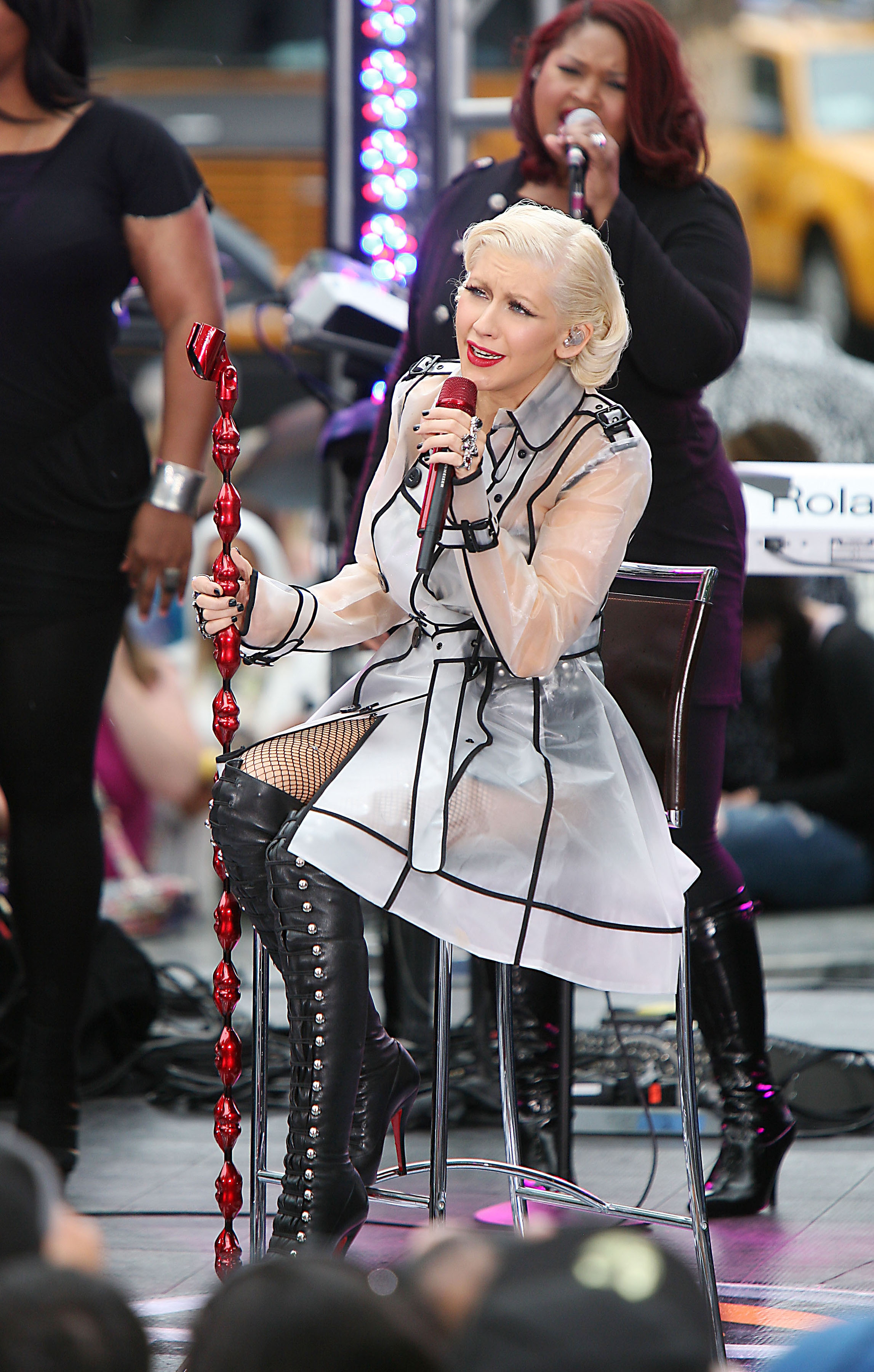 CBS__The_Early_Show_-_June_9_-_Christina_Aguilera_Daily_00087.jpg CBS__The_Early_Show_-_June_9_-_Christina_Aguilera_Daily_00087.jpg