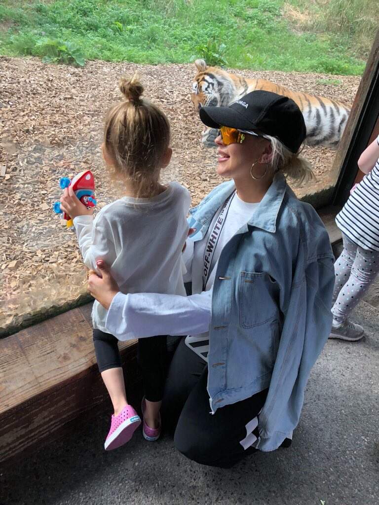 Christina-Aguilera-Personal_00101.jpg Christina-Aguilera-Personal_00101.jpg