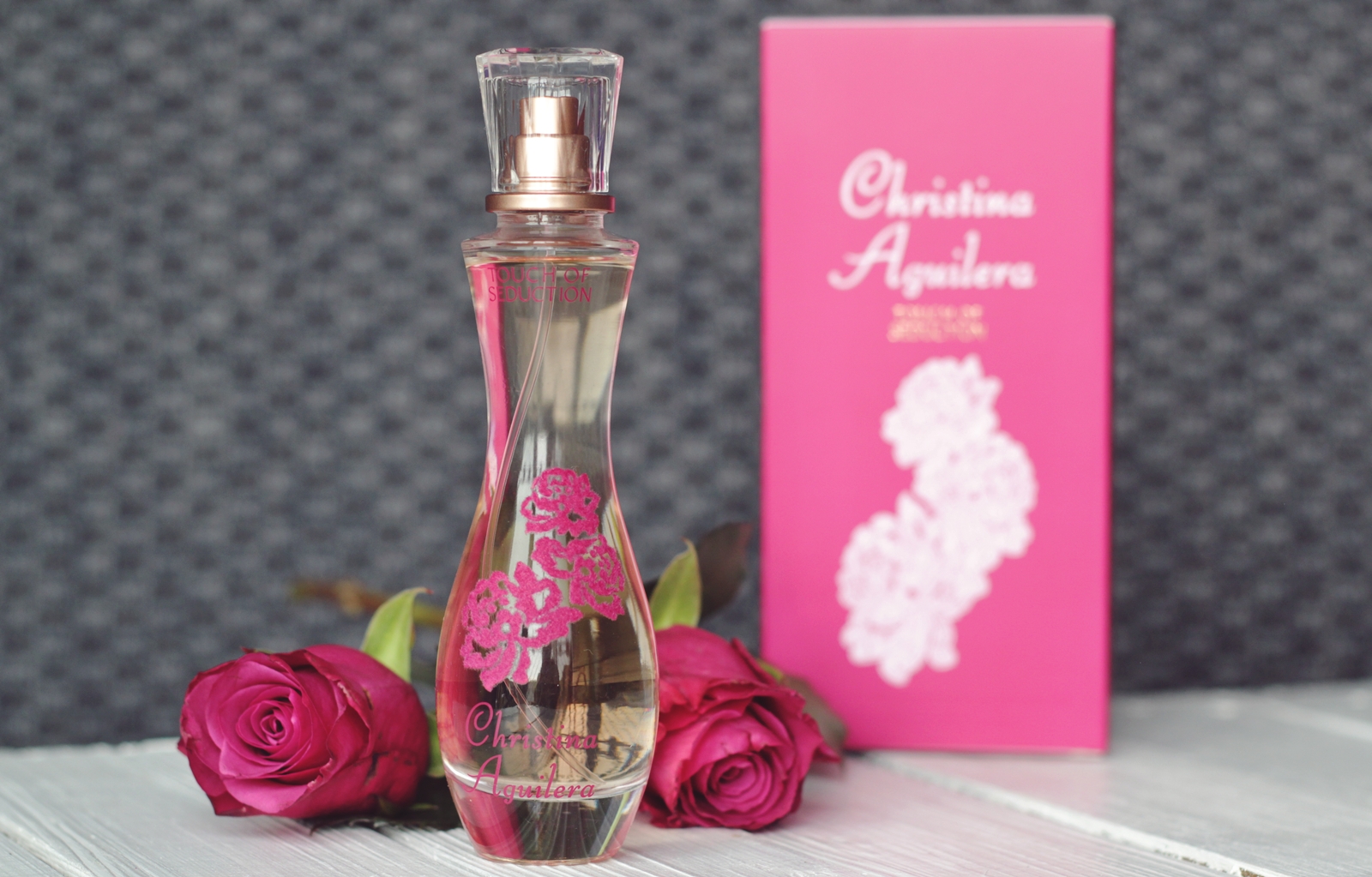 Christina-Aguilera-Touch-of-Seduction-Parfum-5.jpg Christina-Aguilera-Touch-of-Seduction-Parfum-5.jpg