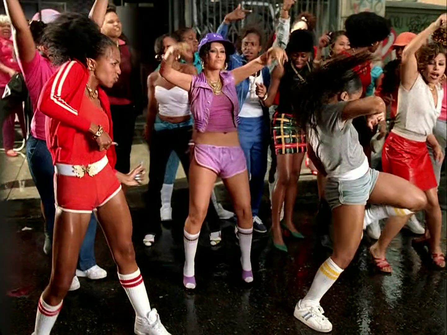 Christina_Aguilera_-_Can_t_Hold_Us_Down_HD_070.jpg Christina_Aguilera_-_Can_t_Hold_Us_Down_HD_070.jpg