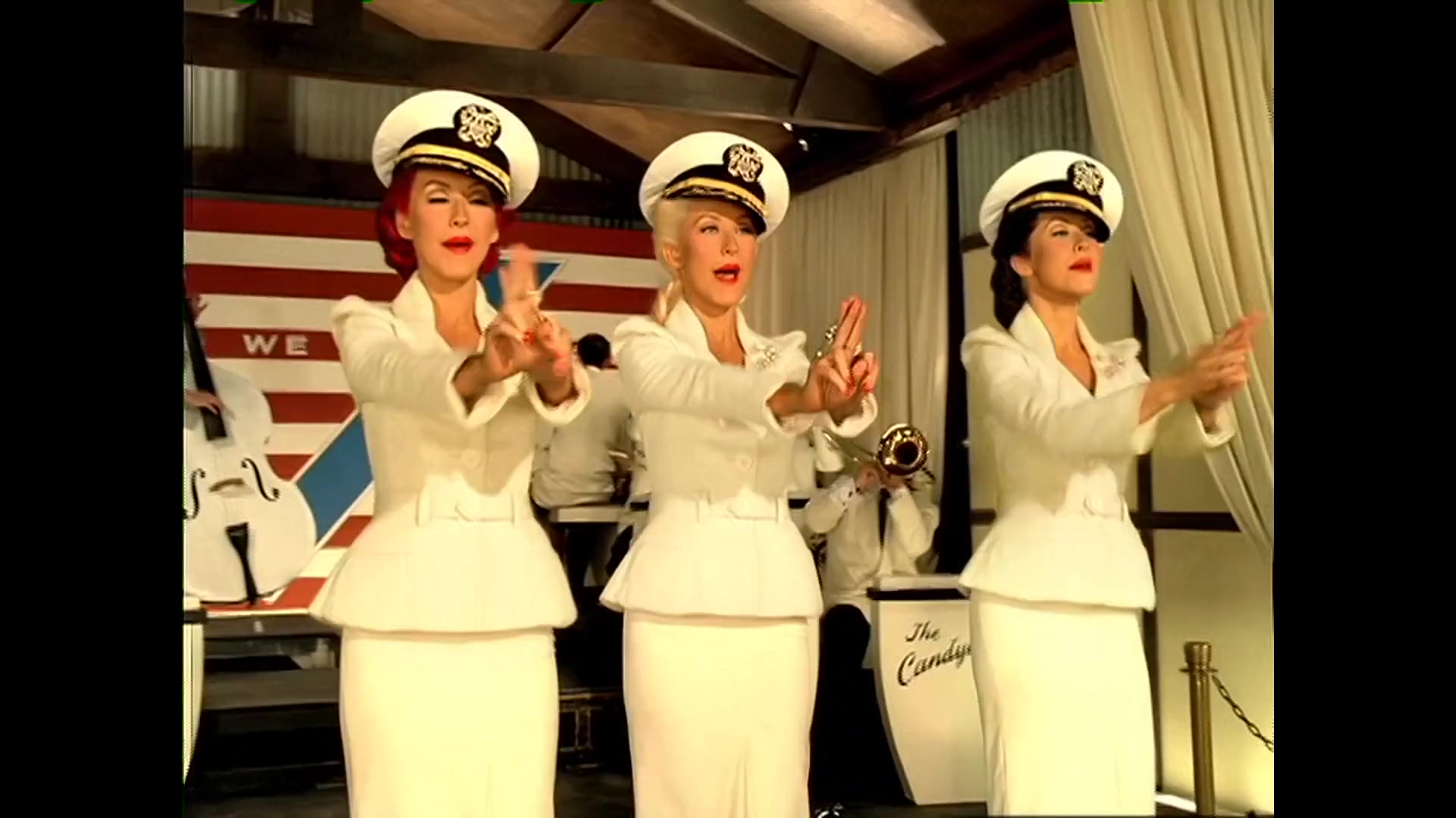 Christina_Aguilera_-_Candyman_HD_28.jpg Christina_Aguilera_-_Candyman_HD_28.jpg