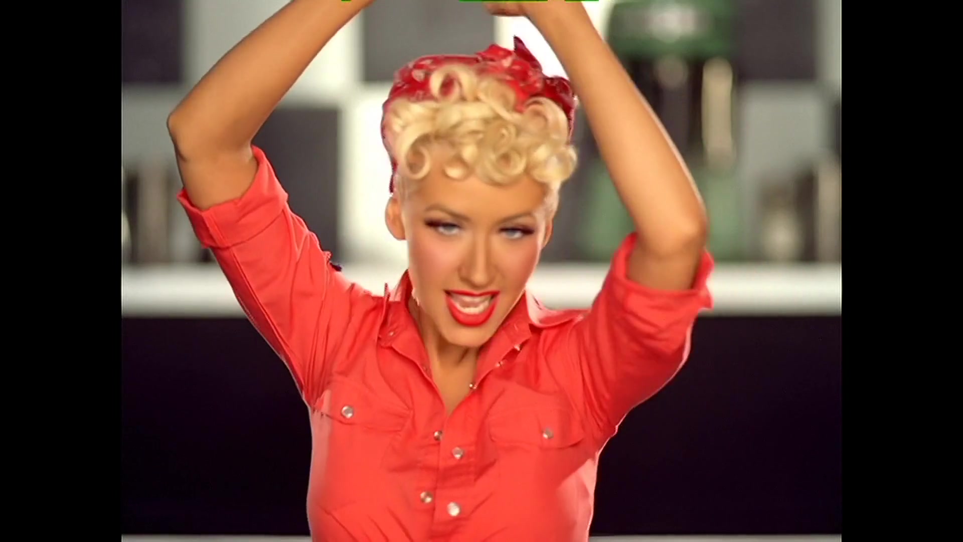Christina_Aguilera_-_Candyman_HD_46.jpg