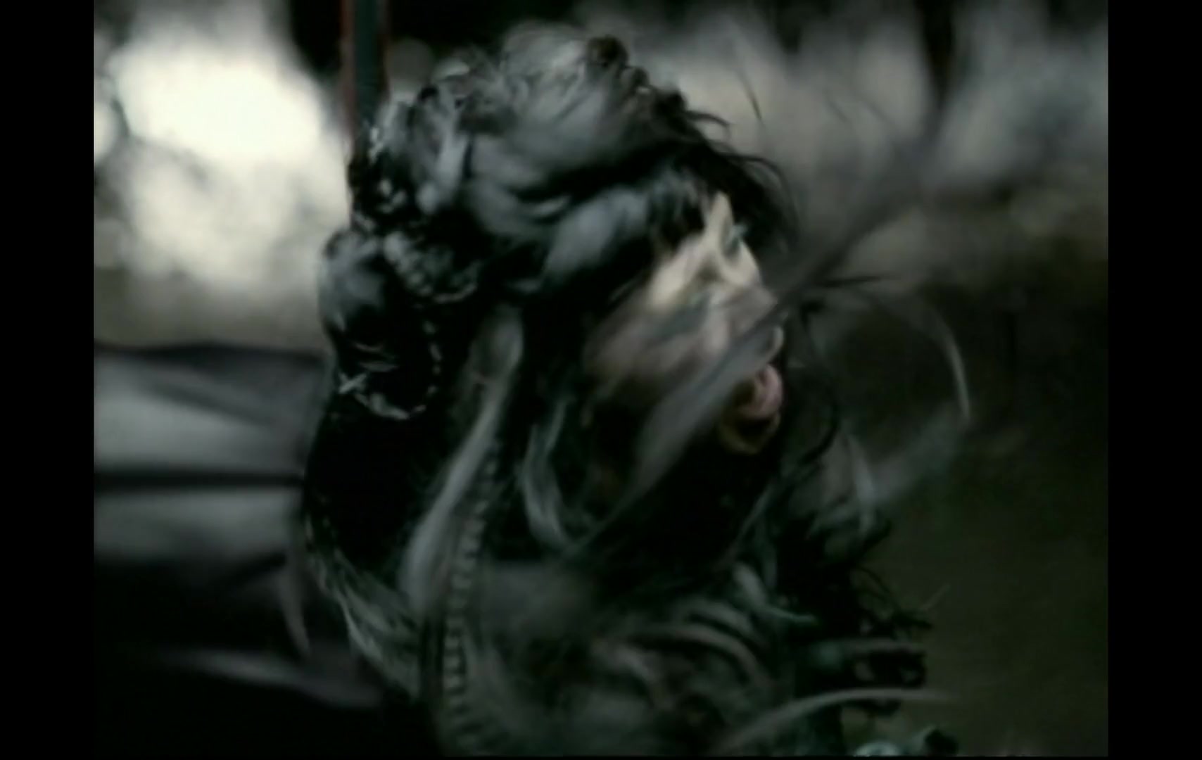 Christina_Aguilera_-_Fighter_5BVEVO_HD_1080p5D_050.jpg